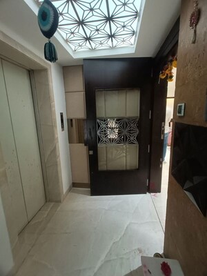 Kitchen in 3.5 BHK Apartment at Devendra Raj Apartment, Vile Parle West – for Rent
