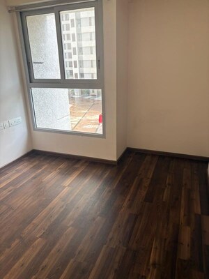 Room in 1 BHK Apartment at Lodha Crown Kolshet, Kolshet Road – for Rent