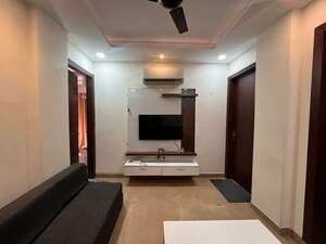 Building Lobby in 2 BHK Builder Floor at Sector 27 – for Rent