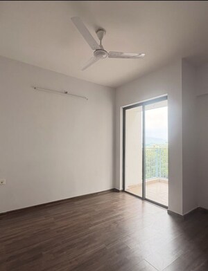Room in 1 BHK Apartment at Saini Gaon, Chembur – for Sale