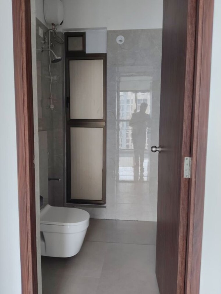 Bathroom, madhav-shreeji-palacia 2 Bedroom 501 Sq.Ft. Apartment In Waghbil Thane 10660895