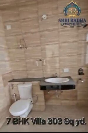 Bathroom in 6+ BHK Villa at Sector 75 – for Sale