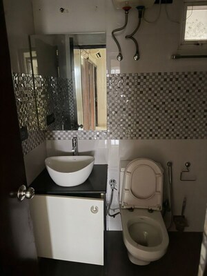 Bathroom in 4 BHK Apartment at Sector 6 Dwarka – for Rent