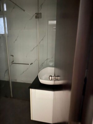 Bathroom in 4 BHK Apartment at Sector 6 Dwarka – for Rent