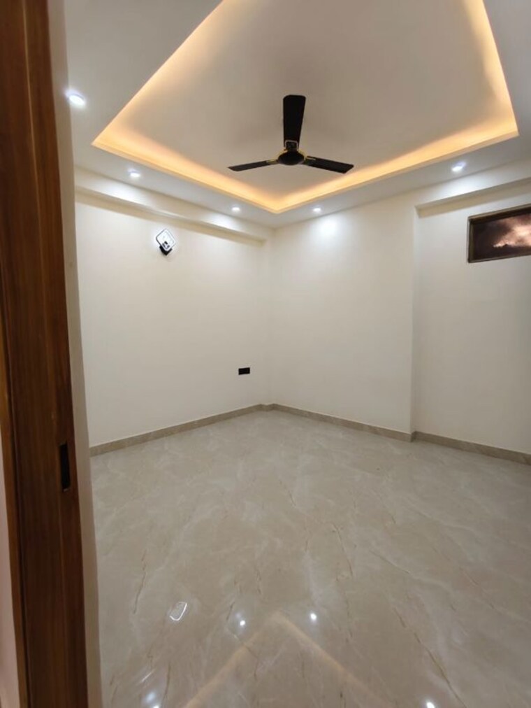 Room, freedom fighters enclave 1 Bedroom 580 Sq.Ft. Builder Floor In Freedom Fighters Enclave Delhi 10660944