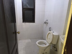 Bathroom in 3.5 BHK Apartment at Omaxe Heights, Sector 86 – for Sale