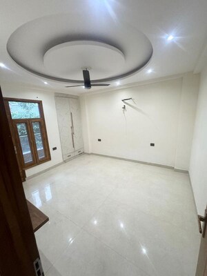 4 BHK Builder Floor For Rent in Green Fields Colony