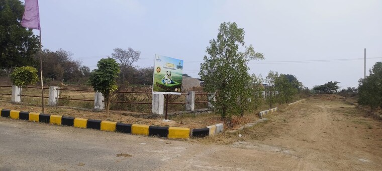 Exterior View, shashwita-suprada  145 Sq.Yd. Plot In Kammadanam Hyderabad 10660931