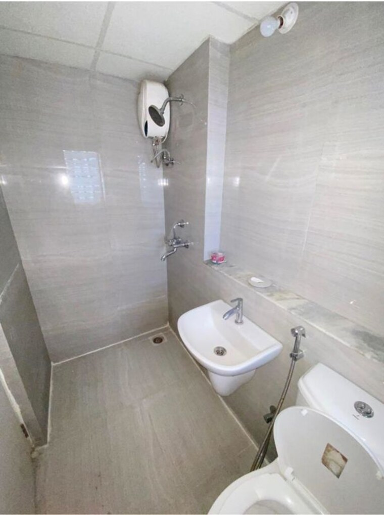 Bathroom, runwal-gardens 1 Bedroom 355 Sq.Ft. Apartment In Dombivli East Thane 10660997