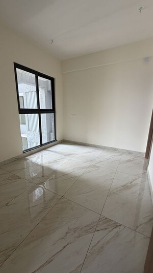 Room in 3 BHK Apartment at Raymond The Invictus By GS, Pokhran Road No One – for Rent