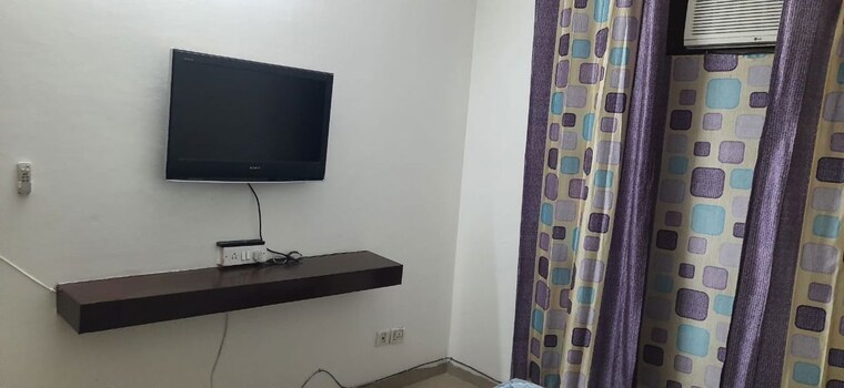 Balcony, sushant lok i 3 Bedroom 215 Sq.Yd. Builder Floor In Sushant Lok I Gurgaon 10661011