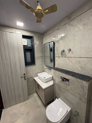 Bathroom in 1 BHK Builder Floor at Sector 39 – for Rent