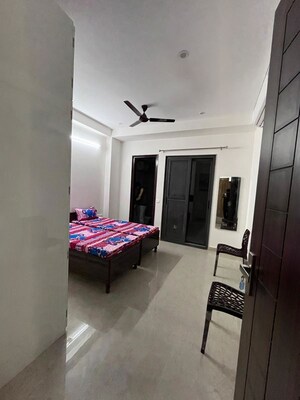 Parking in  Pg at Sector 38 – for Rent