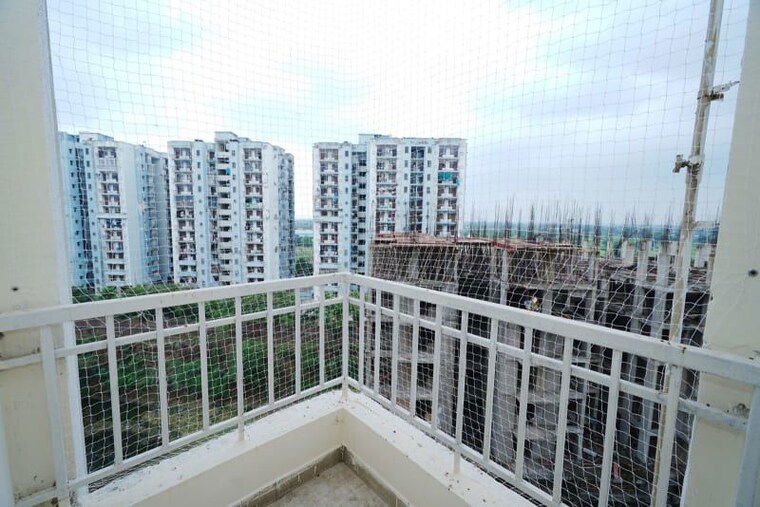 Balcony, techman-moti-residency-phase-ii 2 Bedroom 1155 Sq.Ft. Apartment In Raj Nagar Extension Ghaziabad 10660614