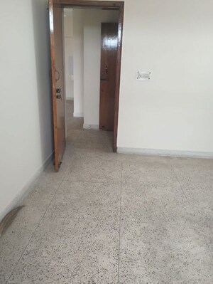 Room in 3 BHK Apartment at Krishilok Apartment, Sector 45 – for Sale
