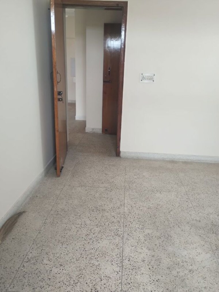 Room, krishilok-apartment 3 Bedroom 1650 Sq.Ft. Apartment In Sector 45 Faridabad 10661045