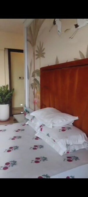 Bedroom in 5 BHK Apartment at Adarsh Nagar – for Rent