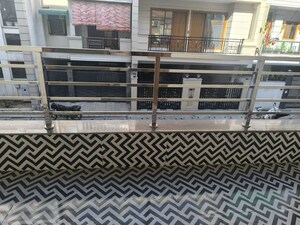 3 BHK Builder Floor – Exterior View View at BPTP District, Sector 81 - for Sale