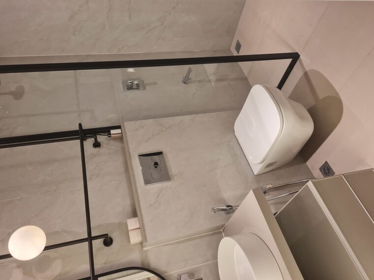 Bathroom, sattva-sumera 2 Bedroom 761 Sq.Ft. Apartment In Parel Mumbai 10660961
