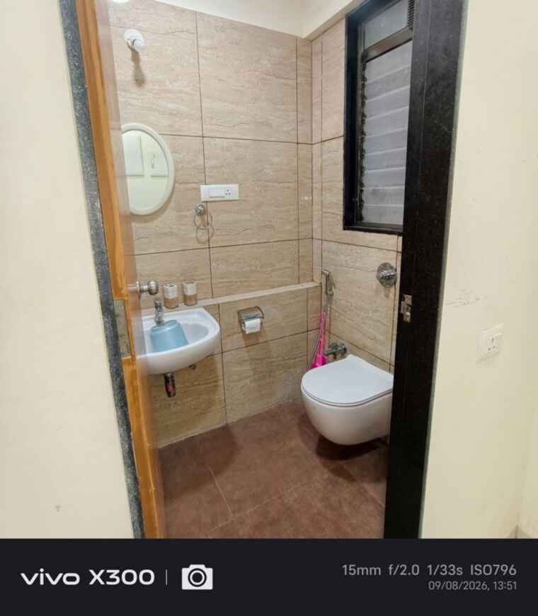 Bathroom, chandak-34-park-estate 1 Bedroom 391 Sq.Ft. Apartment In Goregaon West Mumbai 10661112