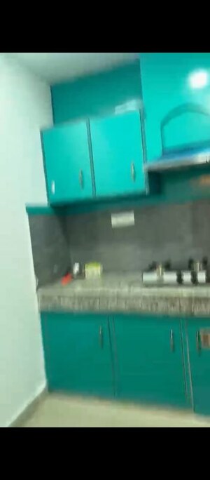 Furnished Amenities in 2 BHK Builder Floor at Durga Complex Aliganj, Aliganj – for Rent