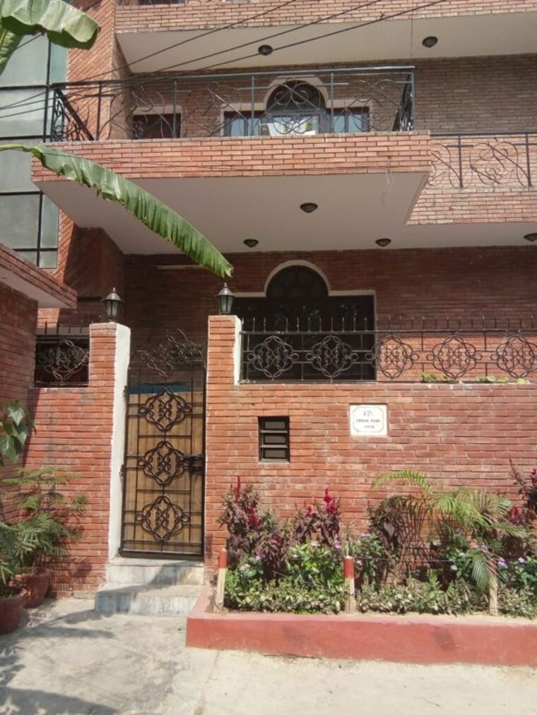 Exterior View, green park extension 6 Bedroom 600 Sq.Yd. Independent House In Green Park Extension Delhi 10606565