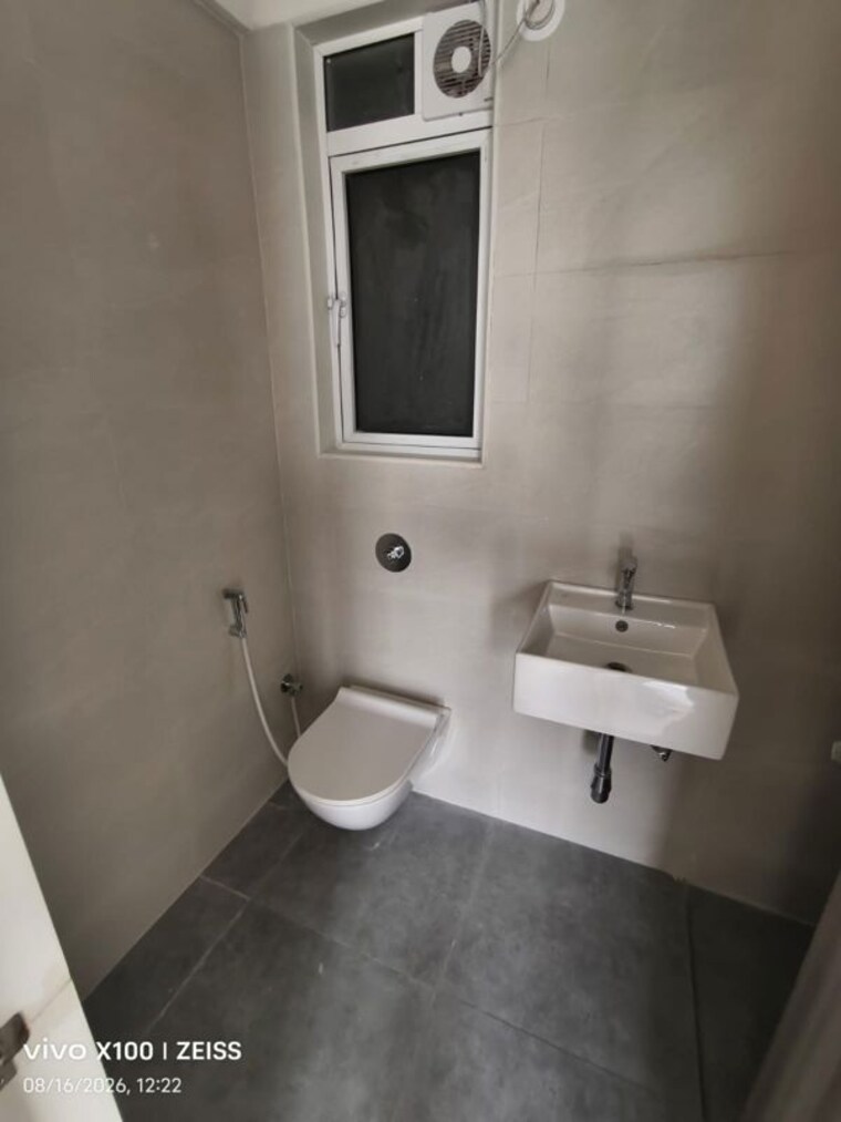 Bathroom, ashar-arize 2.5 Bedroom 904 Sq.Ft. Apartment In Kalwa Thane 10661140