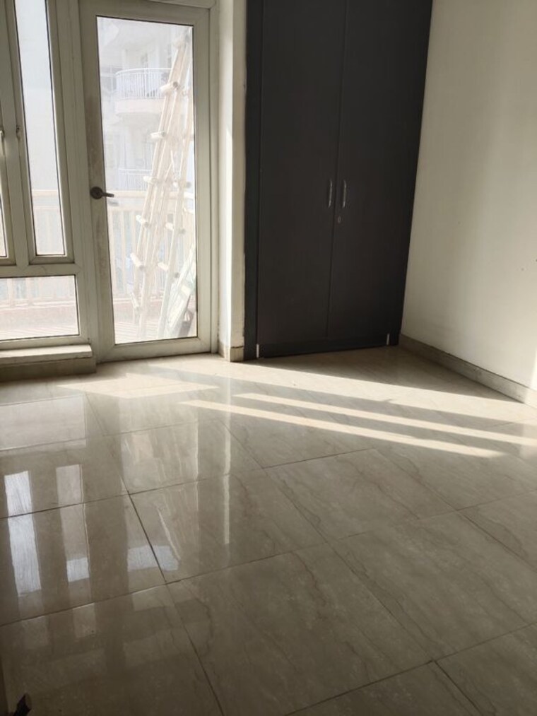 Room, sds-nri-residency 3 Bedroom 1495 Sq.Ft. Apartment In Sector 45 Noida 10661121