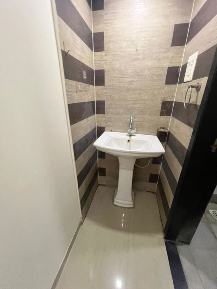 Bathroom, ssd-sai-arcade 2 Bedroom 1040 Sq.Ft. Apartment In Wakad Pune 10661134
