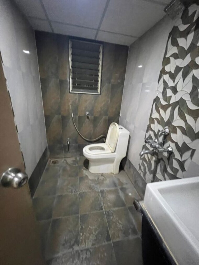 Bathroom, ssd-sai-arcade 2 Bedroom 1040 Sq.Ft. Apartment In Wakad Pune 10661134