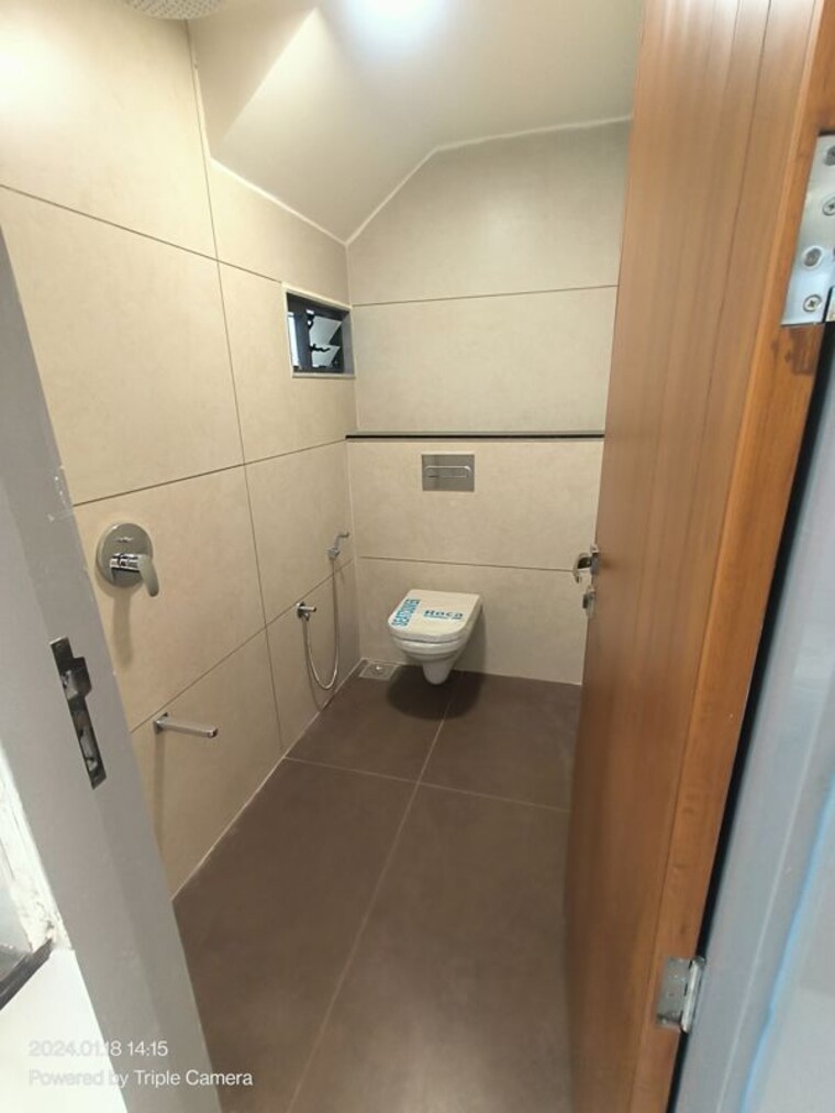 Bathroom, shiv-aashray-antilia 4 Bedroom 1350 Sq.Ft. Villa In Gotri Vadodara 10661102