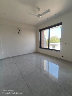 Room in 4 BHK Villa at Shiv Aashray Antilia, Gotri – for Sale