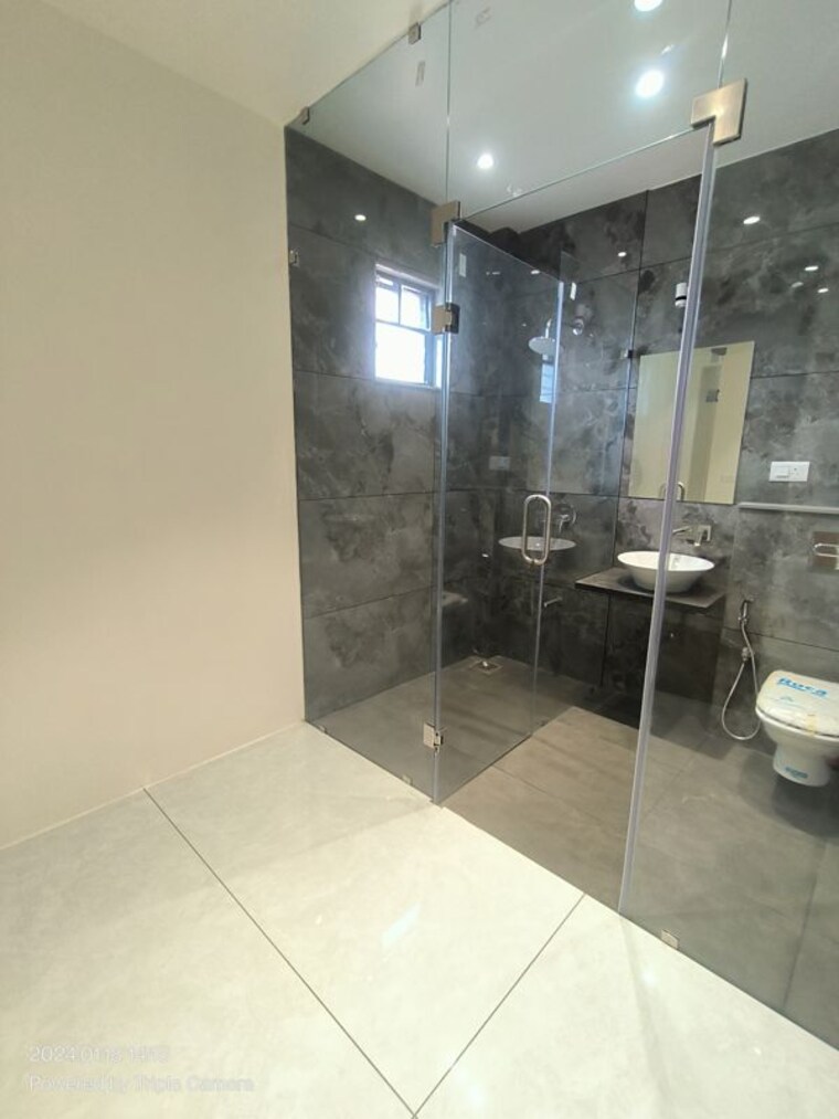 Bathroom, shiv-aashray-antilia 4 Bedroom 1350 Sq.Ft. Villa In Gotri Vadodara 10661102