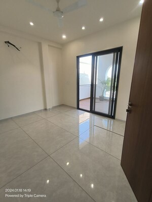 Room in 4 BHK Villa at Shiv Aashray Antilia, Gotri – for Sale
