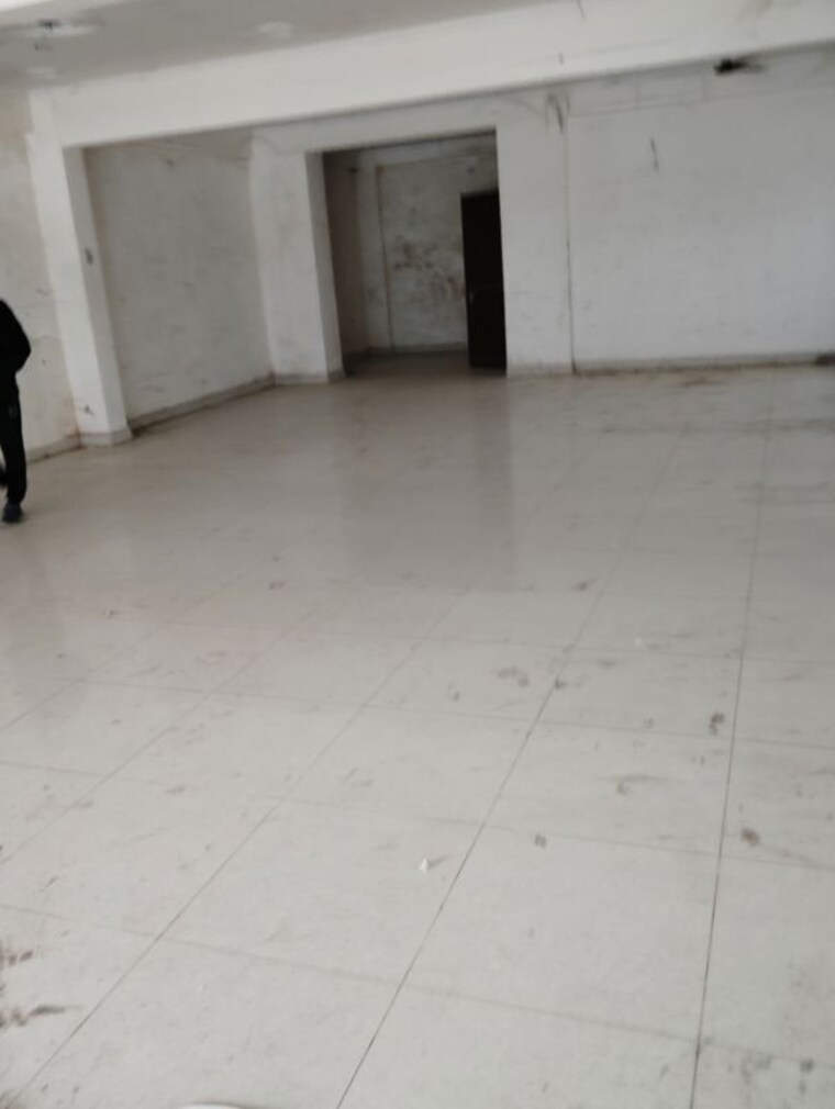 Room, arjun-enclave-guramba Commercial Office Space 2000 Sq.Ft. In Guramba Lucknow 10661183