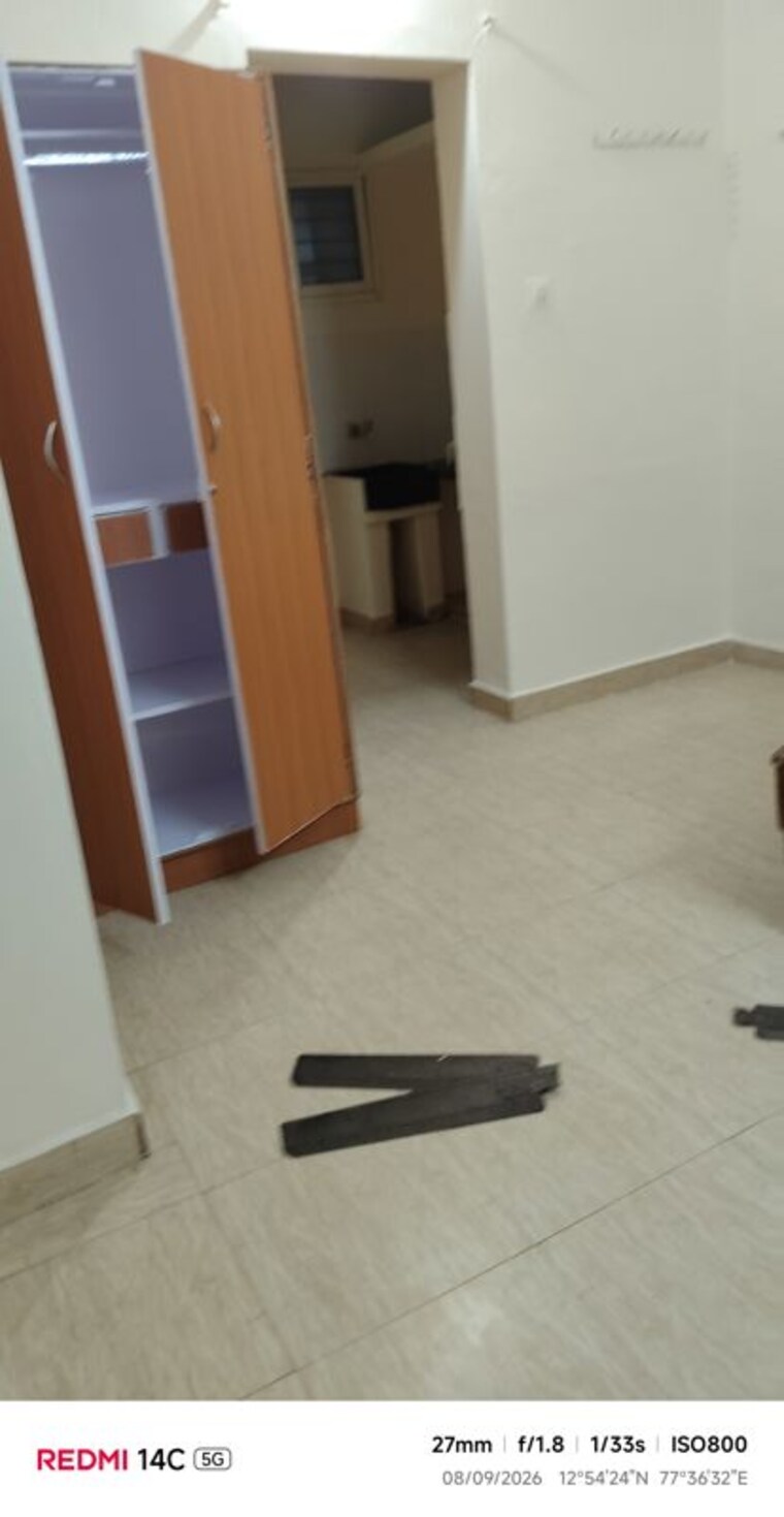 Room, btm layout stage 2 1 RK 250 Sq.Ft. Independent House In Btm Layout Stage 2 Bangalore 10661193