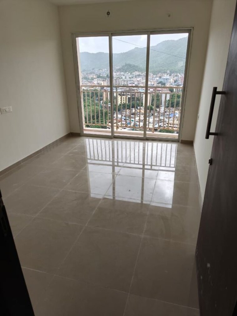 Balcony, puraniks-elito-grand-central 2 Bedroom 588 Sq.Ft. Apartment In Vartak Nagar Thane 10661214