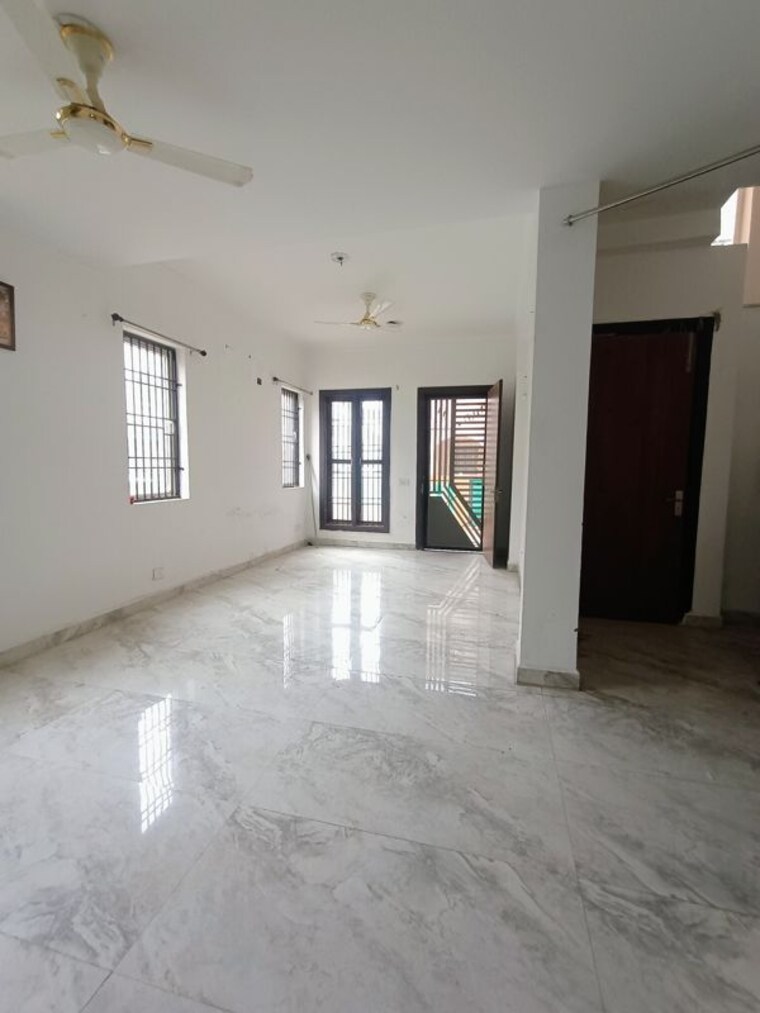 Room, amrapali leisure valley 3.5 Bedroom 1825 Sq.Ft. Villa In Amrapali Leisure Valley Greater Noida 10661212