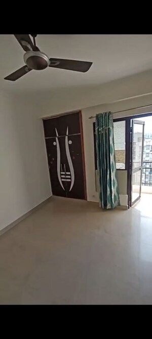 Room in 2 BHK Apartment at SG Impressions 58, Raj Nagar Extension – for Rent