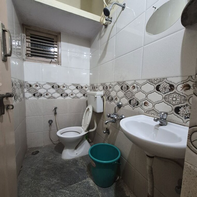Bathroom, btm layout stage 2 2 Bedroom 800 Sq.Ft. Independent House In Btm Layout Stage 2 Bangalore 10661235