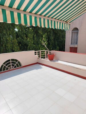 Swimming Pool in 2 BHK Apartment at Chashm e Shahi, Koregaon Park – for Rent