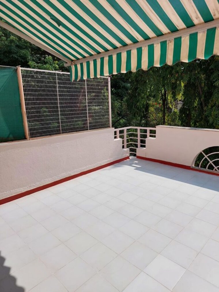 Balcony, chashm-e-shahi 2 Bedroom 1200 Sq.Ft. Apartment In Koregaon Park Pune 10661230