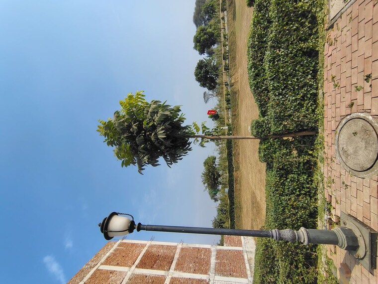 Garden, omaxe-city-omaxe-heights Commercial Land 1020 Sq.Ft. In Sector 97 Faridabad 10661297