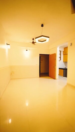 2 BHK Apartment For Rent in Meenal Balmukund Residency, Raj Nagar Extension