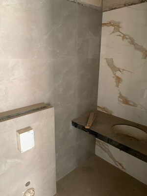 Bathroom in 3 BHK Apartment at Darvesh Mariam Residency, Agripada – for Sale