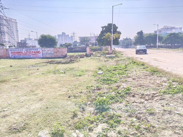 Garden, sector 75  170 Sq.Yd. Plot In Sector 75 Faridabad 10661317