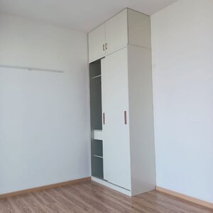 Room in 3 BHK Apartment at M3M Golf Estate, Sector 65 – for Rent