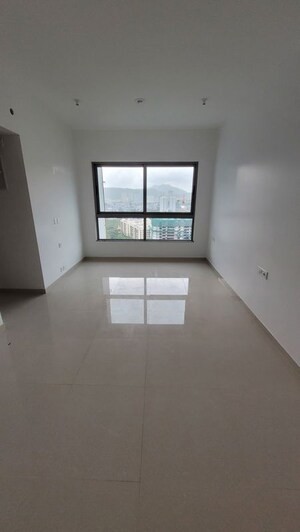 Room in 2 BHK Apartment at Raymond Ten X Habitat, Pokhran Road No Two – for Rent