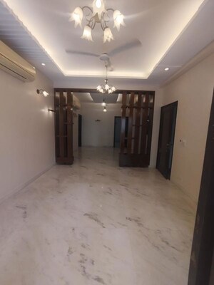 3 BHK Builder Floor For Rent in Sushant Lok I