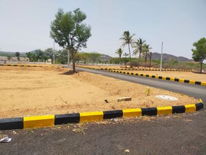  Plot For Sale in Moosapet